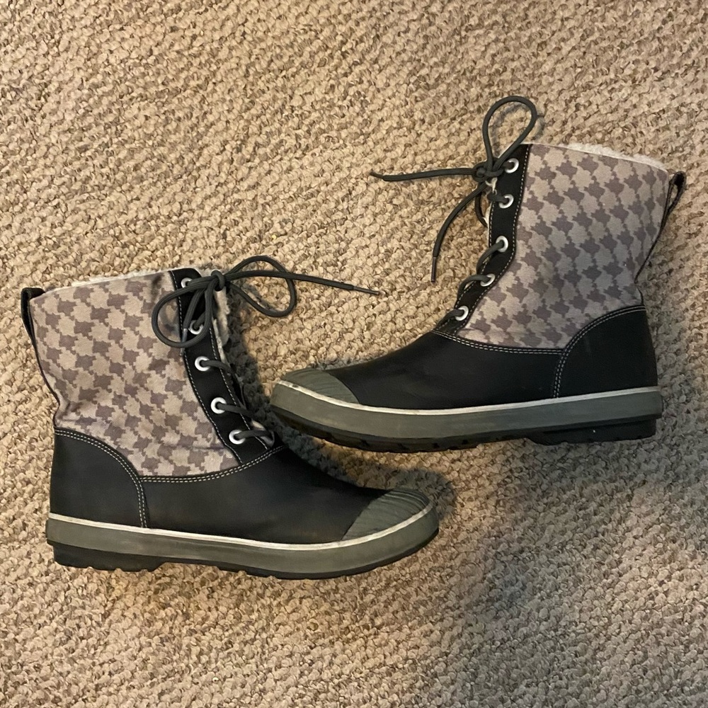 Keen Snow Boots, Size 11